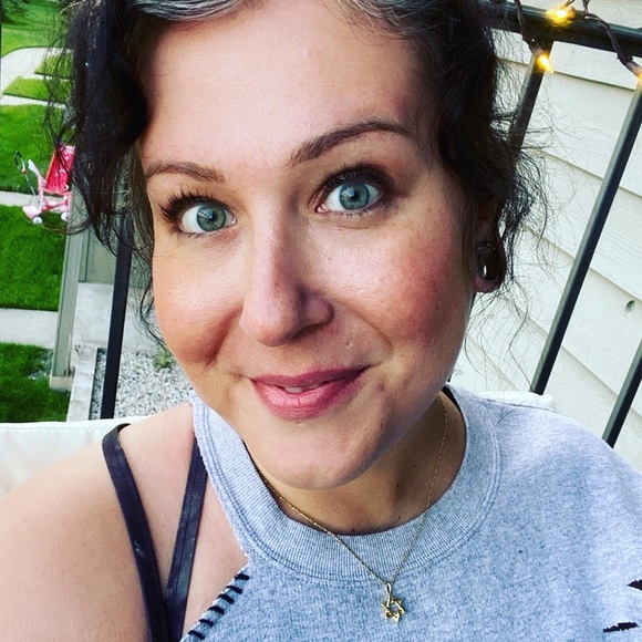 hellolaney24